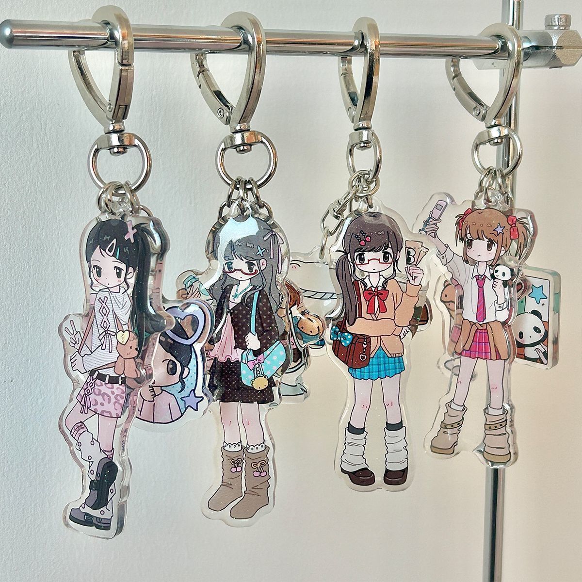 Accesorios Acrílicos para Telé - Phone Accessories Hanging reseña y precio